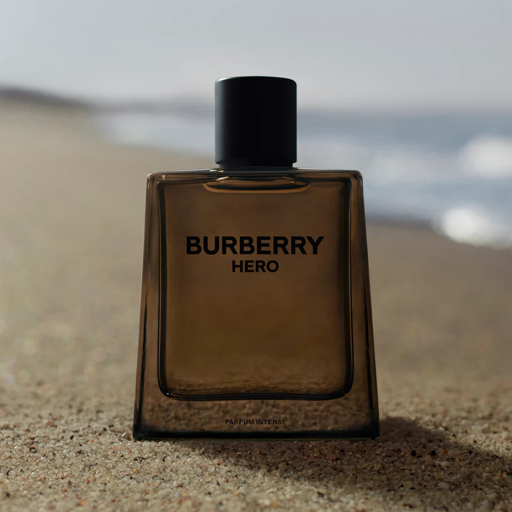 Burberry - Hero Parfum Intense 4